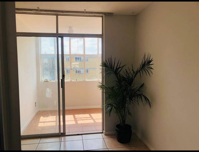 3 BEDROOM APARTMENT FOR SALE IN SUNNYSIDE